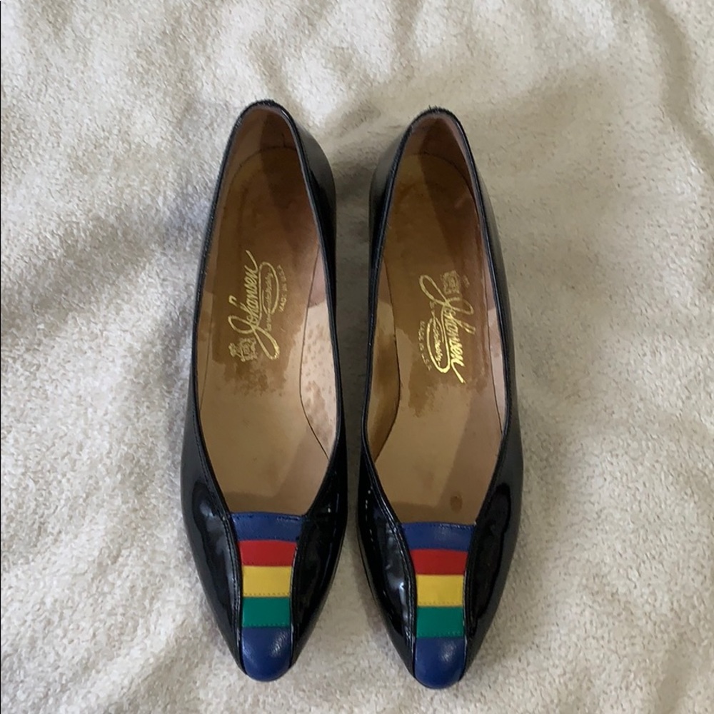 Rainbow pumps. Kitten heel.
